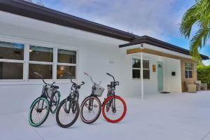 Incredible 3-Bedroom Home with Hot Tub!, Boca Raton