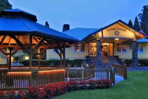 Kilauea Lodge and Restaurant, Volcano