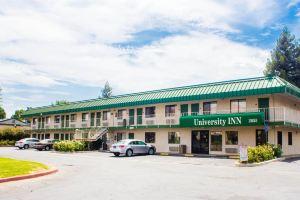 University Inn, Fresno