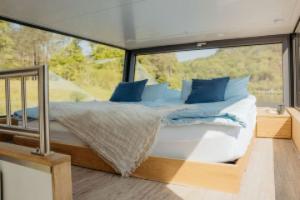 Floating Home-Hausboot in Hafen Apartments, Mettlach