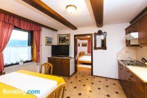 Apartments Dolar, Bled