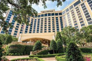 Biloxi Romance - one bed with balcony near Beach & one block to casinos! Hotel, Biloxi