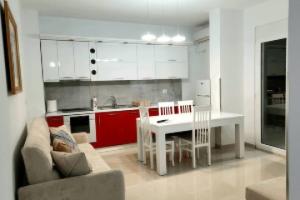 Cozy Apartment in, Albania - City Center Retreat, Fier