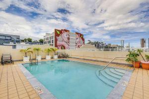 Wynwood Condo, Walk to Restaurants & Nightclubs! Apartments, Miami