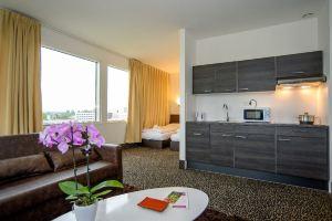 Hyde Park Residence Amsterdam Airport Apartments, Hoofddorp