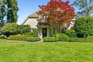 Perfect Home Base for University of Oregon Events or Visits! Apartments, Eugene