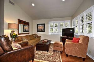 Tranquil Porch and Direct River Access - Inviting Luxury Cottage, New Braunfels