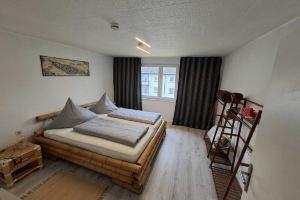 Cozy vacation apartment not far from Germany's highest waterfalls., Sankt Georgen im Schwarzwald