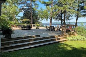 Waterfront Cottage | 1hr from Toronto, Barrie
