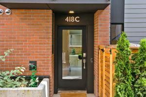 Rooftop Patio and Vibrant Neighborhood Access - Stylish Urban Oasis Hotel, Seattle