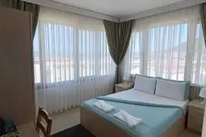 Jasmine Butik Pansiyon Hotel, Yenifoca