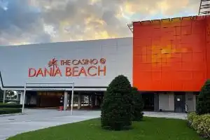 BaeCation Dania! Near Fort Lauderdale Airport, Beach & Casino!Pool & Jacuzzi! Hotel, Hollywood