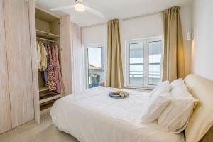 beautiful town house situated in between the walls of the historic town,., Lagos