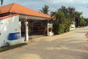 Mountain Beach Retreat Hotel, Ban Mai