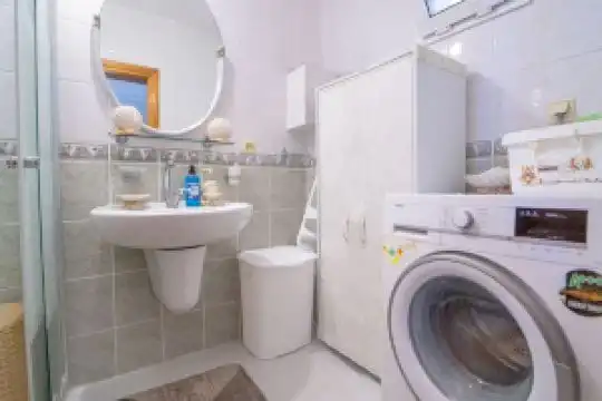 Stunning Sea View Villa w Garden 5 Min to Beach, Guemuesluek