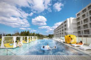 Beb5 Okinawa Seragaki by Hoshino Resorts, Onna