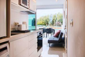 Phaedrus Living: Seaside Luxury Flat Harbour 103 Apartments, Paphos