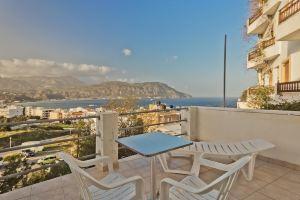 Fronis Apartment, Karpathos Town