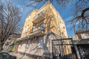 FM Deluxe 2-Bdr Apartment - Fantastic Stay, Sofia