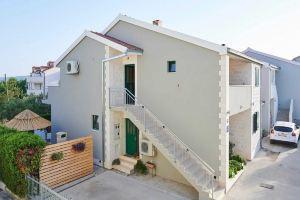 Apartments Vujina, Kastel Stafilic