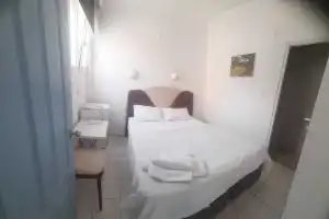 Kibar Apart Pansiyon, Kusadasi