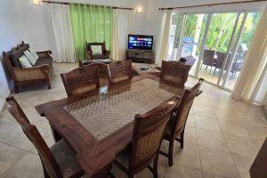 Charming 3-bedroom villa with WiFi, AC in welcoming Sosúa, Sosua