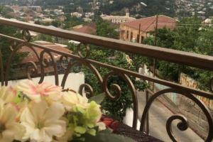 Spacious 4-bedroom house in charming with WiFi, AC, Kutaisi
