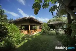 Omusee Self Catering Hotel, Praslin Island