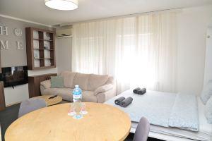 Madea Apartments, Novi Sad