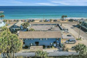 Snowbirds save 50% Clean , pets, beachside apt. Downtown -Sleeps 4 Apartments, Flagler Beach