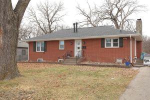2-bedroom vacation home just 3 minutes drive to Drake University, Des Moines