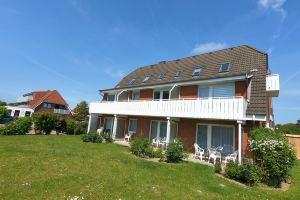 * NEW * Apartment with large balcony and dike view at the Perlebucht, Busum