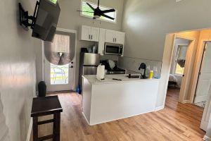 Charming 1-bedroom apartment in perfect; near Tyler Perry Studios!, Atlanta