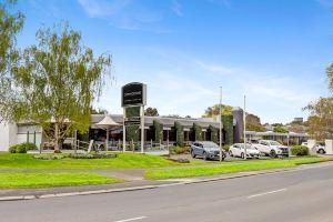 The Commodore Hotel, Mount Gambier