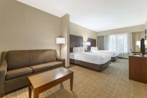 Comfort Suites Near Mall, Vancouver