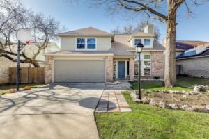 Family Fun near SixFlags & SeaWorld GameRoom YardGames HotTub 3 KING Beds CLEAN!, San Antonio