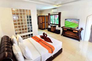 LAND60 POOL VILLA - 6 BEDROOMS, Pattaya