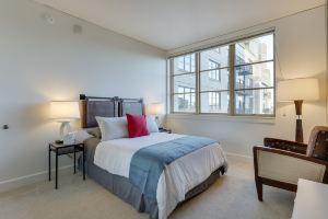 Spacious, Downtown Location – Great for Work and Relaxing! Hotel, Portland