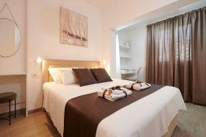 Apartment Boris (ST) - Two Bedroom Apartment with Terrace and Jacuzzi, Trogir