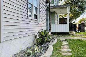 Suite Home Indiana #3 | KING 1BD/1BA Apartment, Evansville