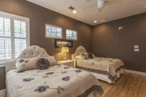 Location, Location, Location! Amazing Views and Perfect Summer Getaway! Hotel, Austin