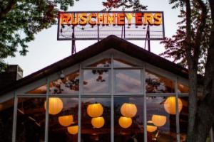 Ruschmeyers #9 - Dlx Queen Hotel, Montauk