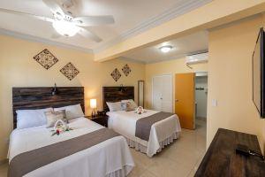 Baker's Suites Boutique Hotel, Simpson Bay