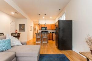 Abcs of Home - Artsy, Bright, and Comfortable Apartments, Chicago