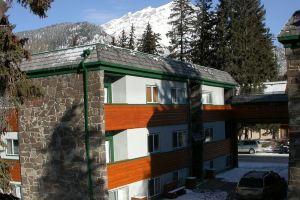 Rundle Manor Apartment Hotel, Banff