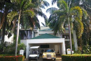 Pattaya YueHu Phoenix Deluxe Villa 5Room, Ban Huai Yai Muk