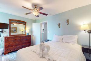 Ocean-view condo near the beach with outdoor pool & central AC Apartments, Rehoboth Beach