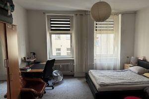 in Gemütliches, Zimmer in Wedding, 2 Minuten Entfernt von der Bushaltestelle Hotel, Berlin