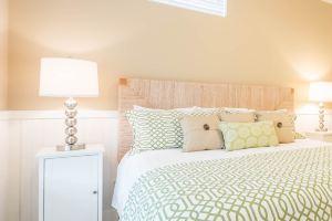 Seaside Vacation Homes Apartments, Seaside