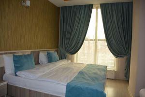 Tokyo Hotel, Malatya